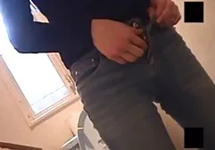 زیبایی Assfetish گربه تنگ او را سکس فارسى نشان می دهد