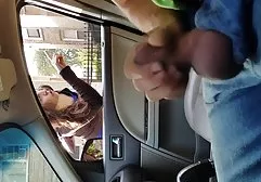 مادربزرگ بمب سکس wanker جوان ویس سکسی فارسی تر را می کند