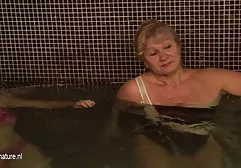 Amelia Blonde 19 UK با یک اسباب بازی بزرگ AmateurHOF دانلود فیلم سکسی با زیرنویس بازی می کند